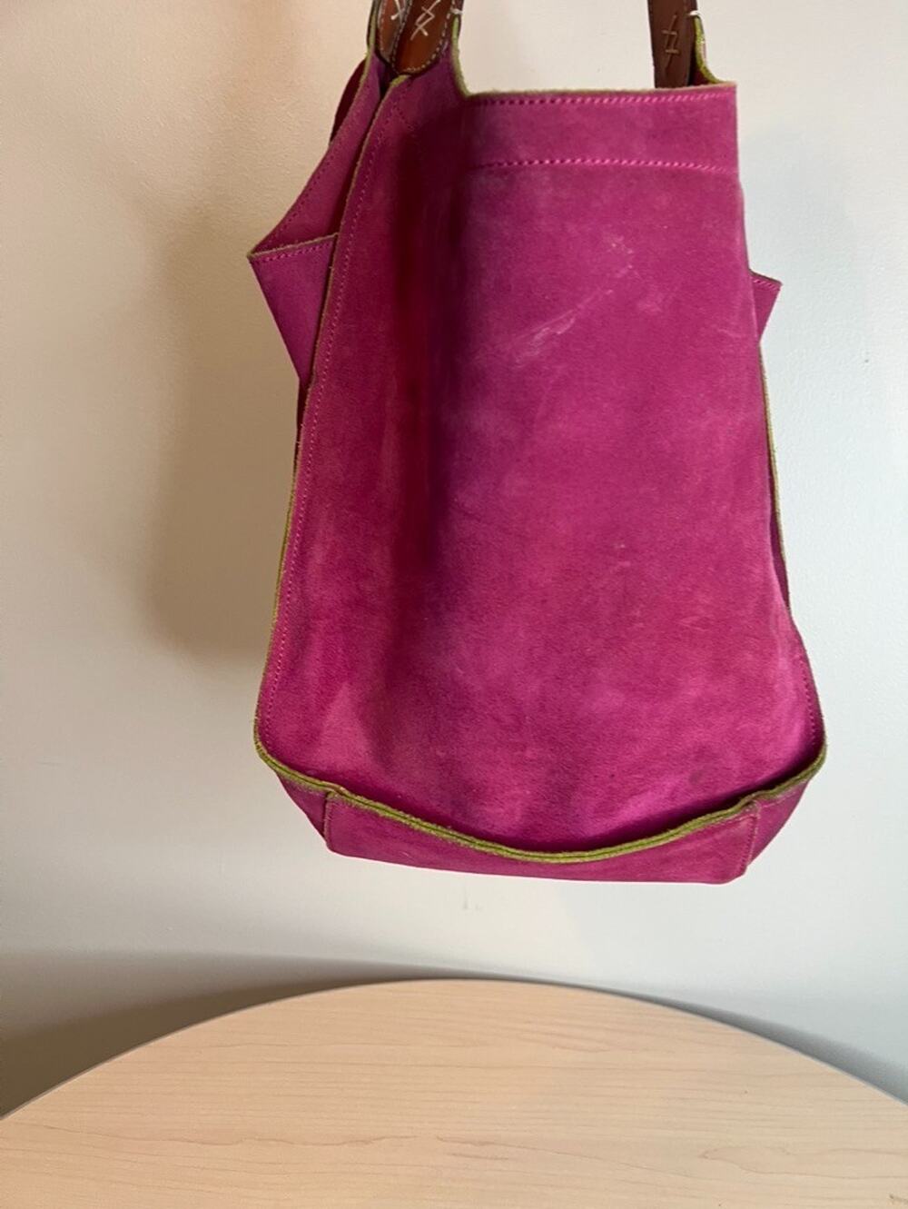 Bosca Gorgeous Pink Suede Bucket Shoulder Bag Great Condition Italian